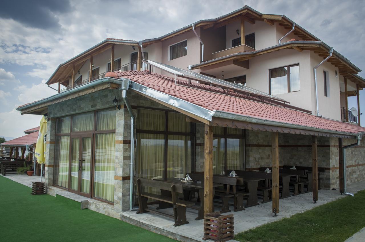 Maribel Spa Hotel Koprilova Exteriör bild